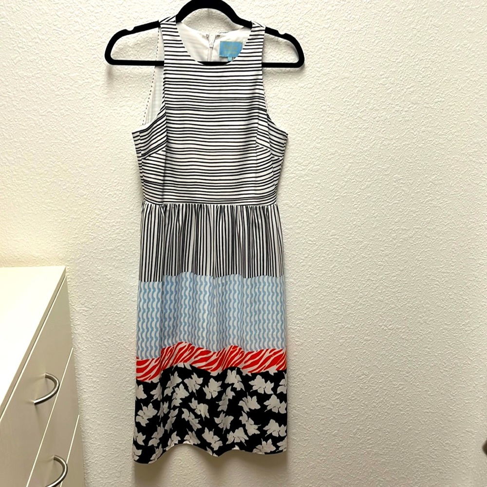 CeCe sleeveless midi dress